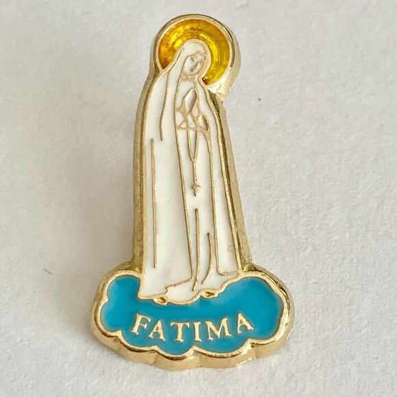 Vintage Saint Lady of Fatima of Portugal Pin Virgin Mary Blessed Mother Patron - Picture 2 of 8